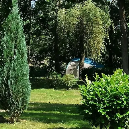 3 Etoiles - Piscine - Eeeghd